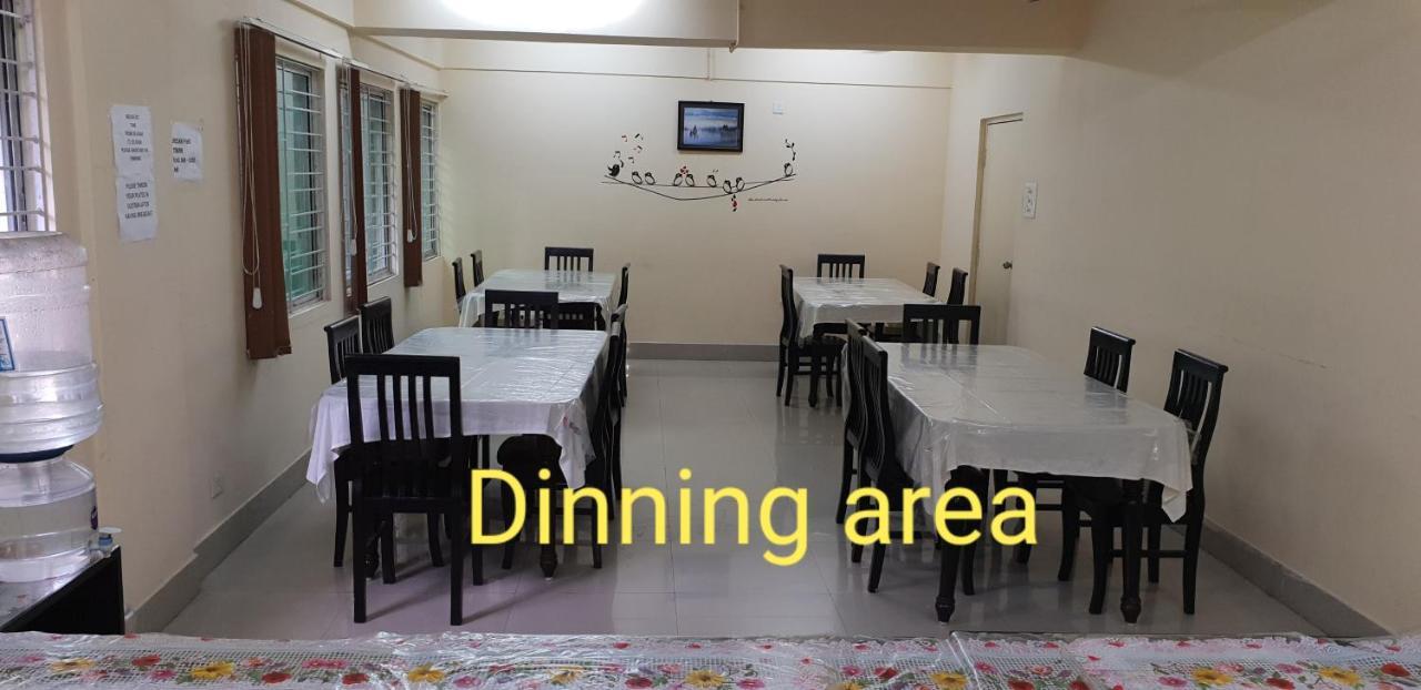 The Salvation Army Red Shield Guest House โกลกาตา ภายนอก รูปภาพ